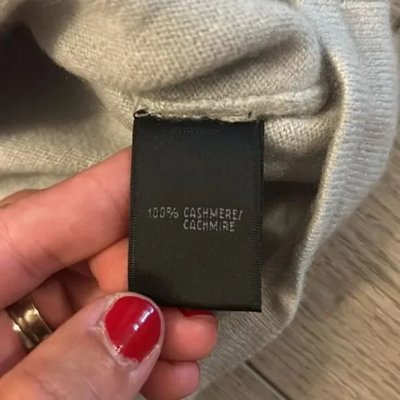 100% CASHMERE SWEATER FROM LAFAYETTE 148 PALE BLUE/LIGHT GRAY SIZE XS PETITE - Picture 5 of 5